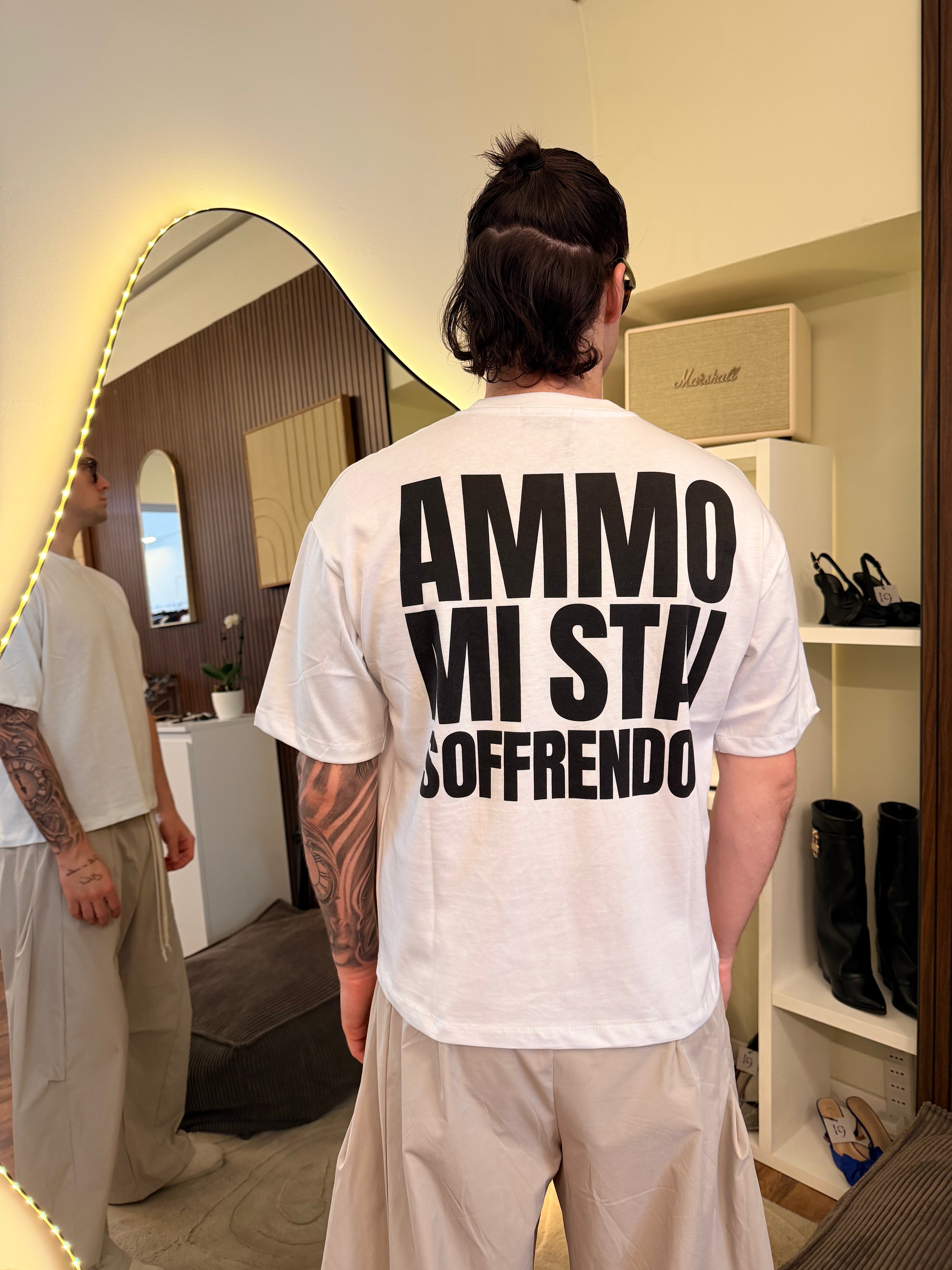 T-shirt Mi Stai Soffrendo bianca