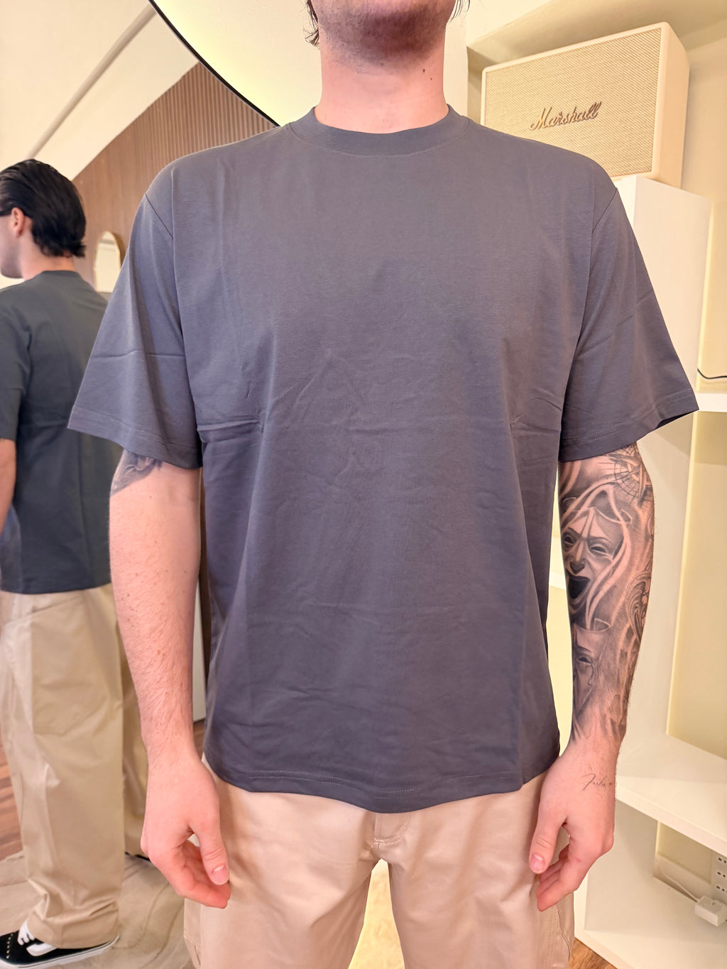 T-shirt Basic grigia
