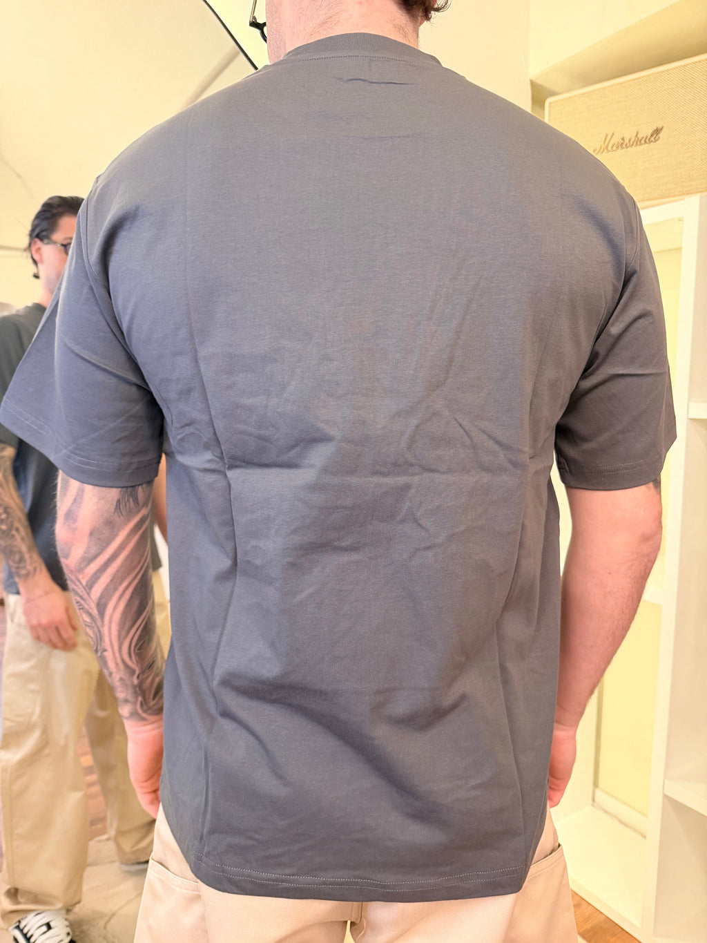 T-shirt Basic grigia